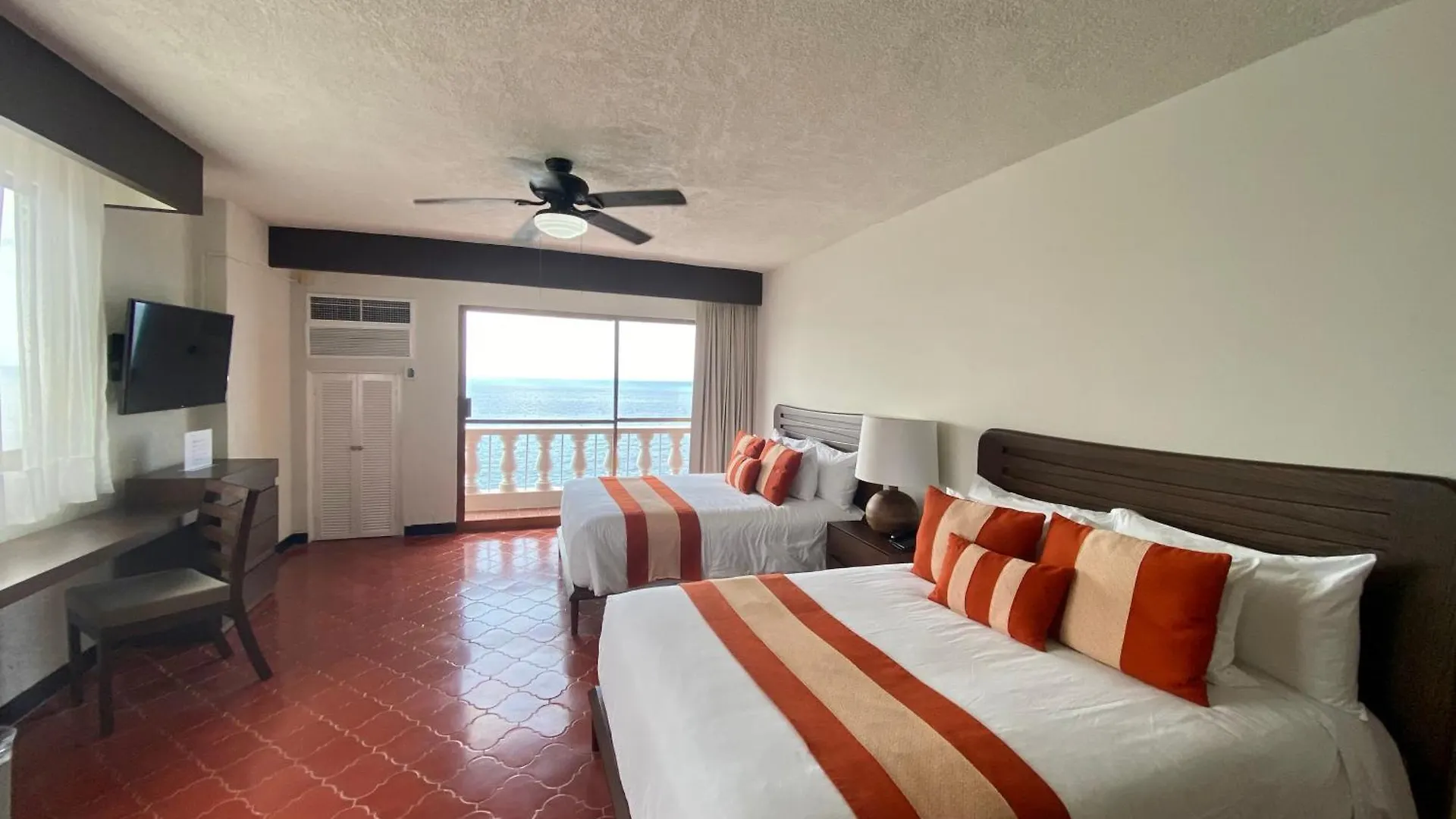 *** Hotel Costa Sur Resort, Classico Collection By Sonesta Puerto Vallarta Mexico